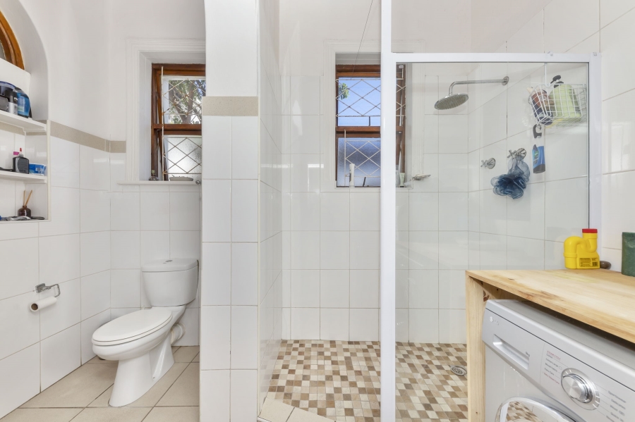 To Let 4 Bedroom Property for Rent in Mowbray Western Cape